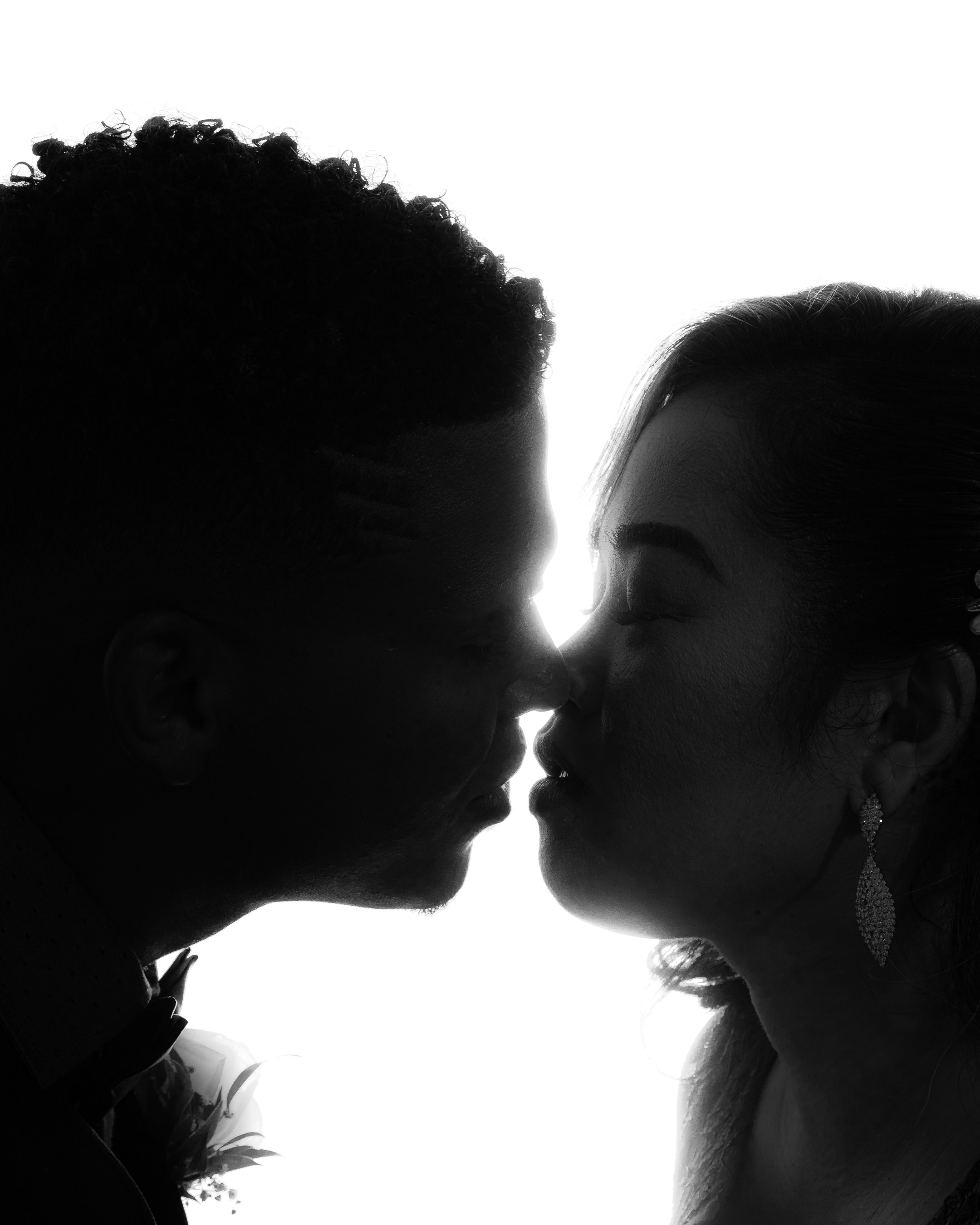 Date Stable, Not Broke: Why You Should Never Date 50/50 Men